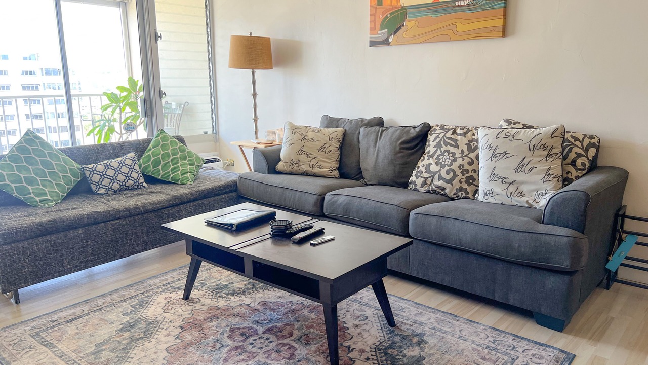 Photo of Livingroom in Waikiki