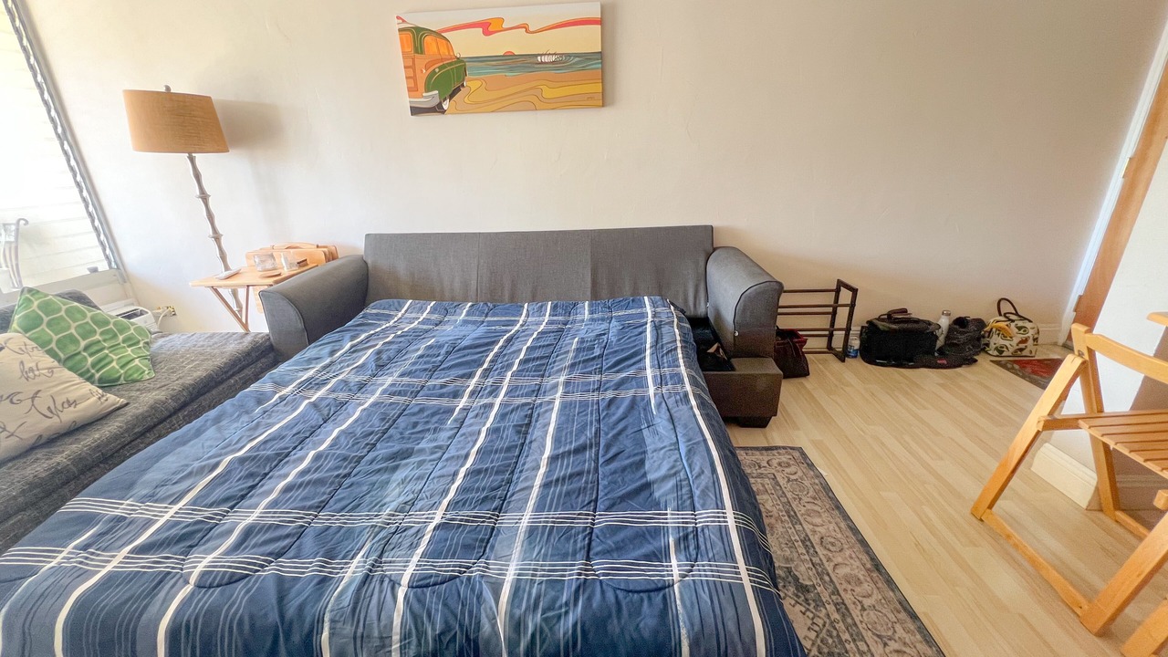 Photo of Bedroom in Waikiki