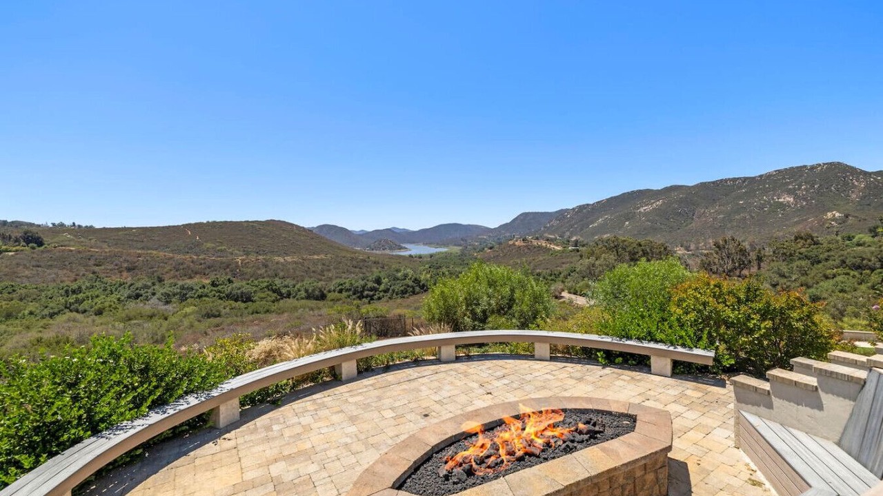 Photo of Outdoor in Lake Hodges