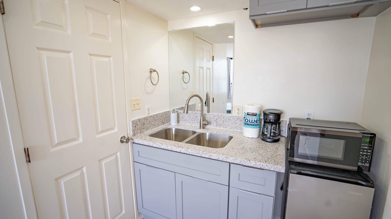 Photo of Kitchen in Waikiki