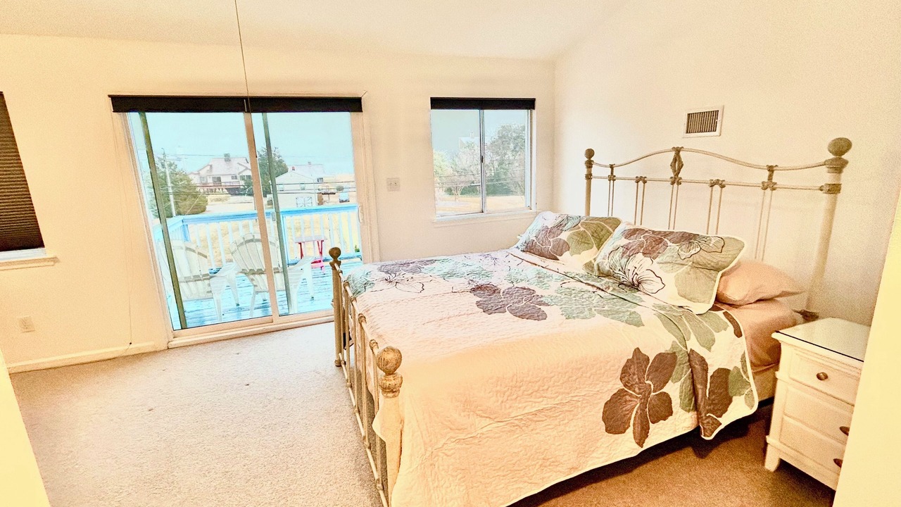 Photo of Bedroom in Buckroe Beach