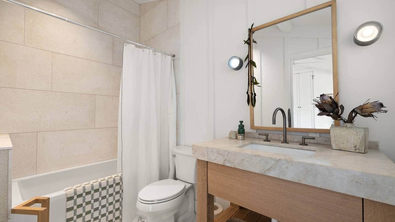 Photo of Bathroom in Hanalei