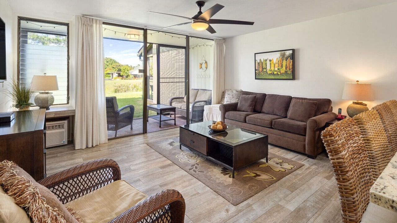 Photo of Livingroom in Kahuku