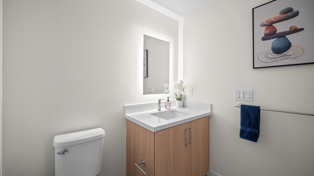 Photo of Bathroom in Hollywood