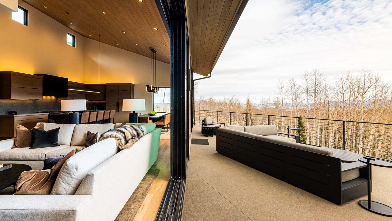 Photo of Patio Balcony in Empire Pass