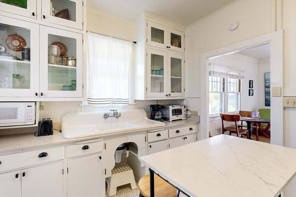 Photo of Kitchen in Diamond Head - Kapahulu - St. Louis