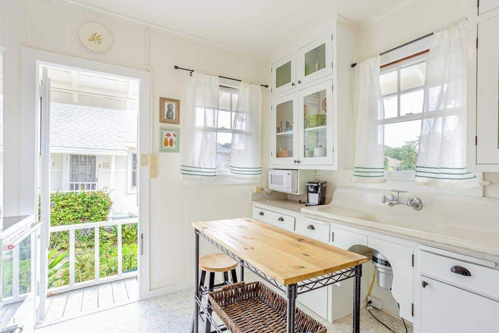 Photo of Kitchen in Diamond Head - Kapahulu - St. Louis