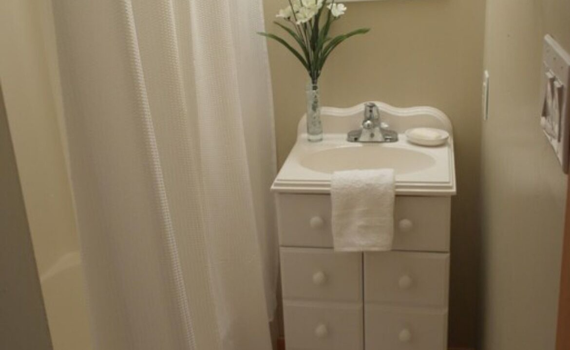 Photo of Bathroom in Naples