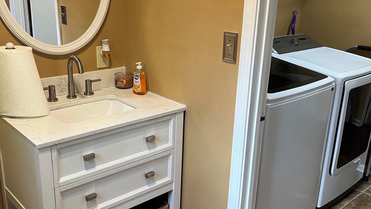 Photo of Bathroom in East Side