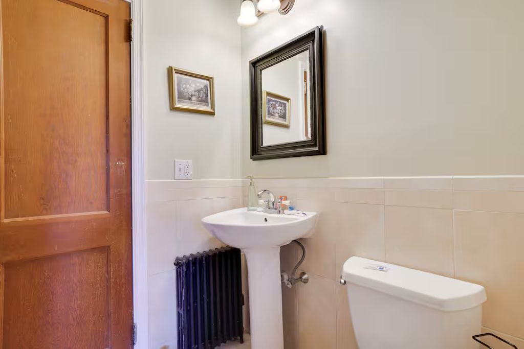 Photo of Bathroom in Narrowsburg