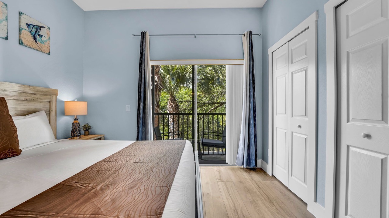 Photo of Bedroom in Bahama Bay