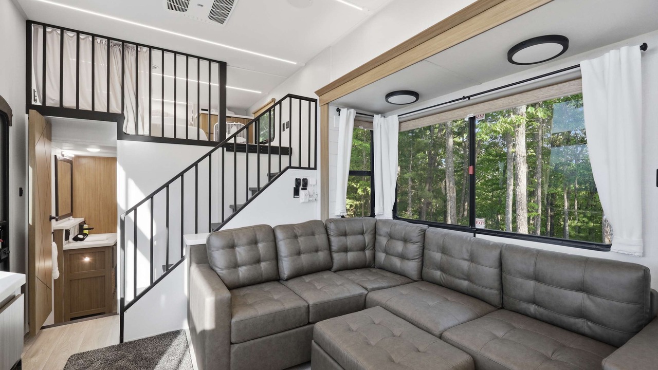 Photo of Bedroom in Tallassee