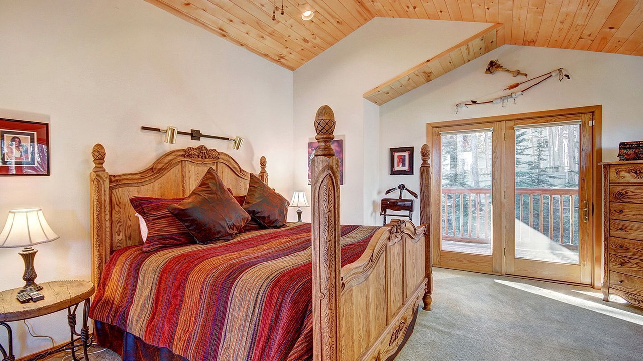 Photo of Bedroom in Boulder Ridge