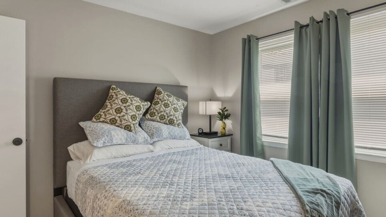Photo of Bedroom in Corning