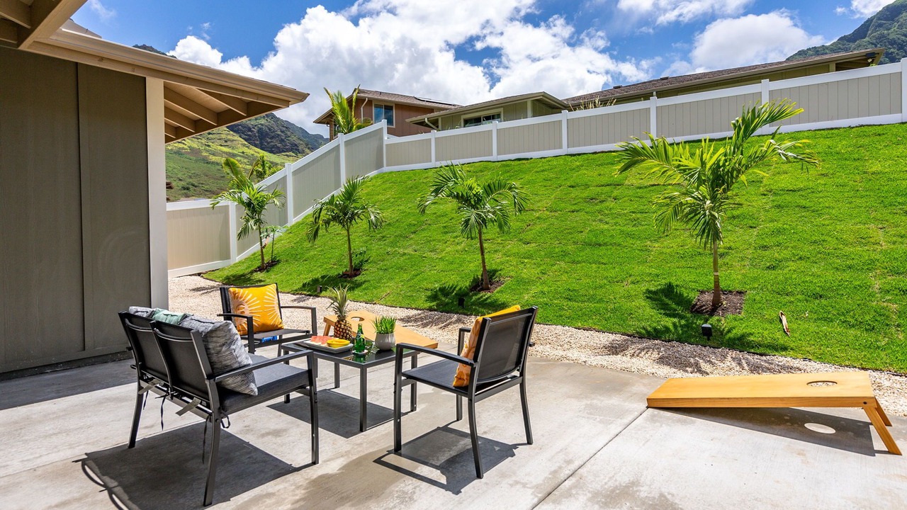 Photo of Patio Balcony in Makaha Valley
