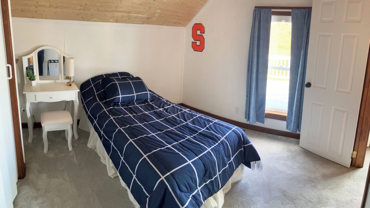 Photo of Bedroom in Town of Sullivan