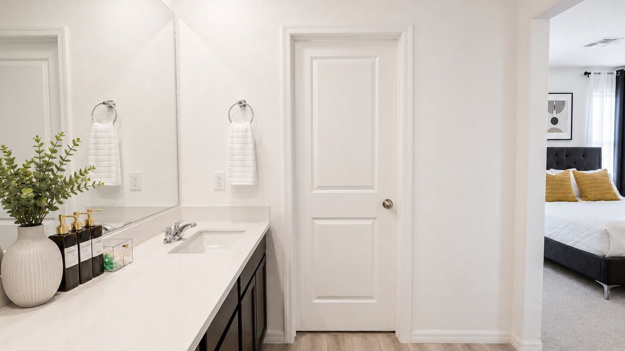 Photo of Bathroom in Enterprise