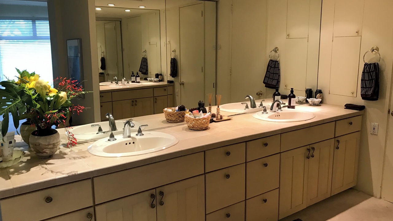 Photo of Bathroom in Kahala