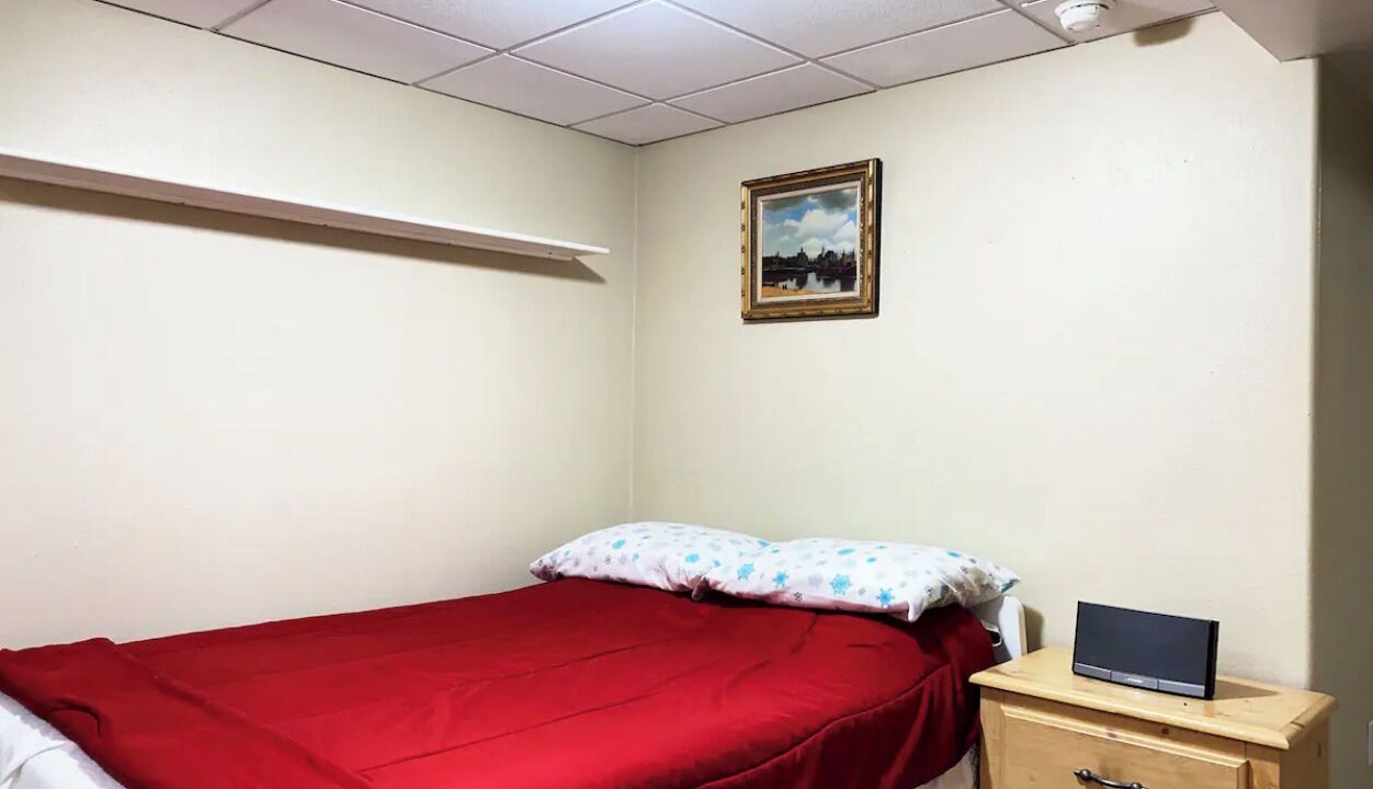 Photo of Bedroom in Draper