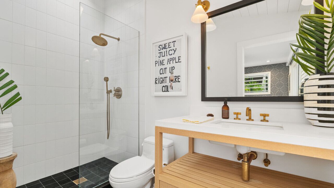 Photo of Bathroom in Lanikai