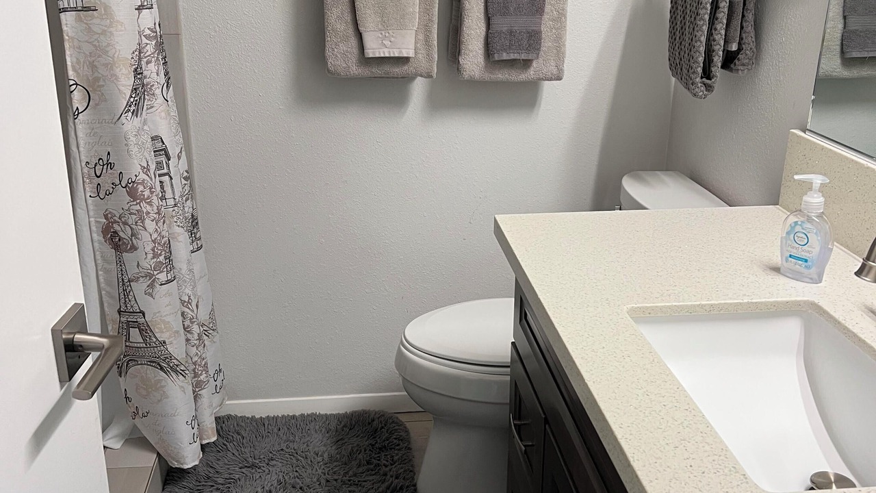 Photo of Bathroom in Keaau