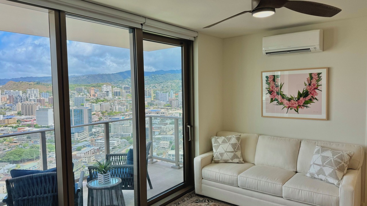 Photo of Livingroom in Ala Moana