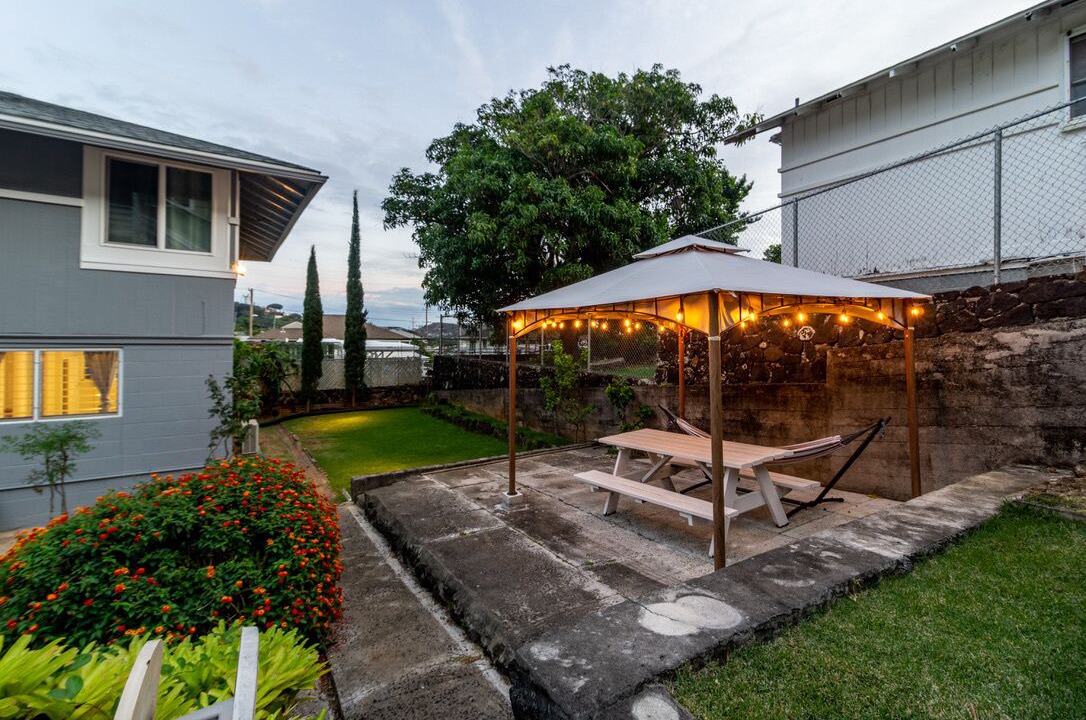 Photo of Outdoor in Liliha - Kapalama
