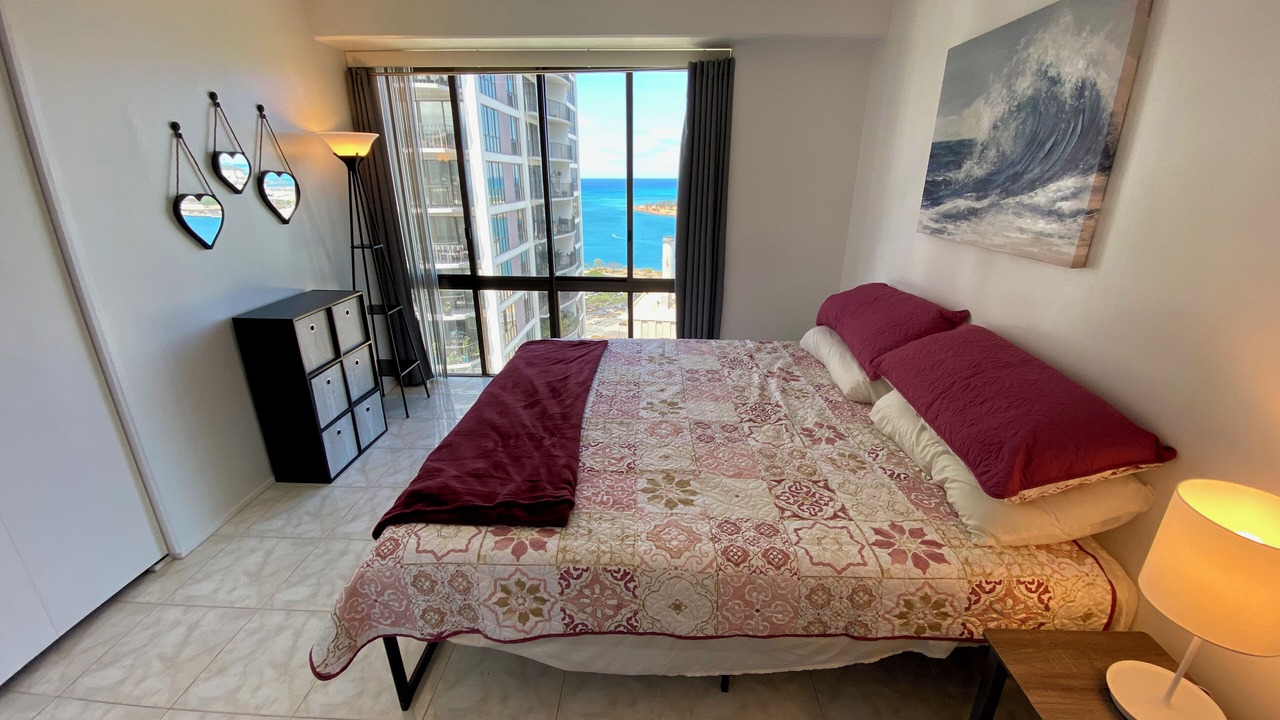 Photo of Bedroom in Downtown Honolulu
