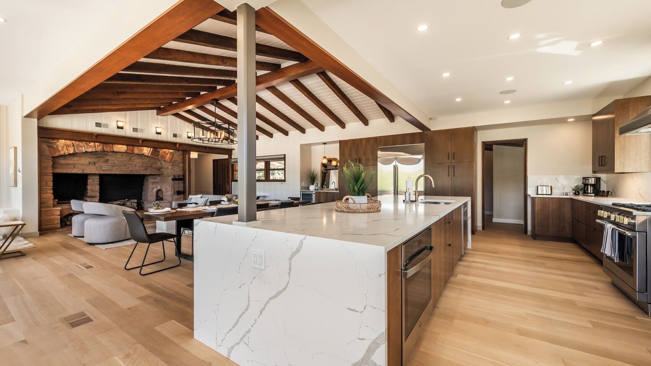 Photo of Kitchen in Kissing Camels