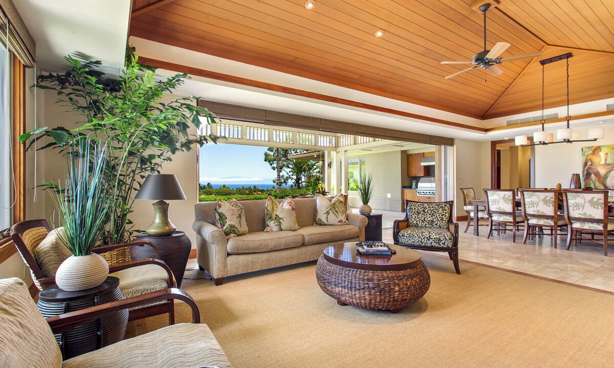 Photo of Livingroom in Kaupulehu