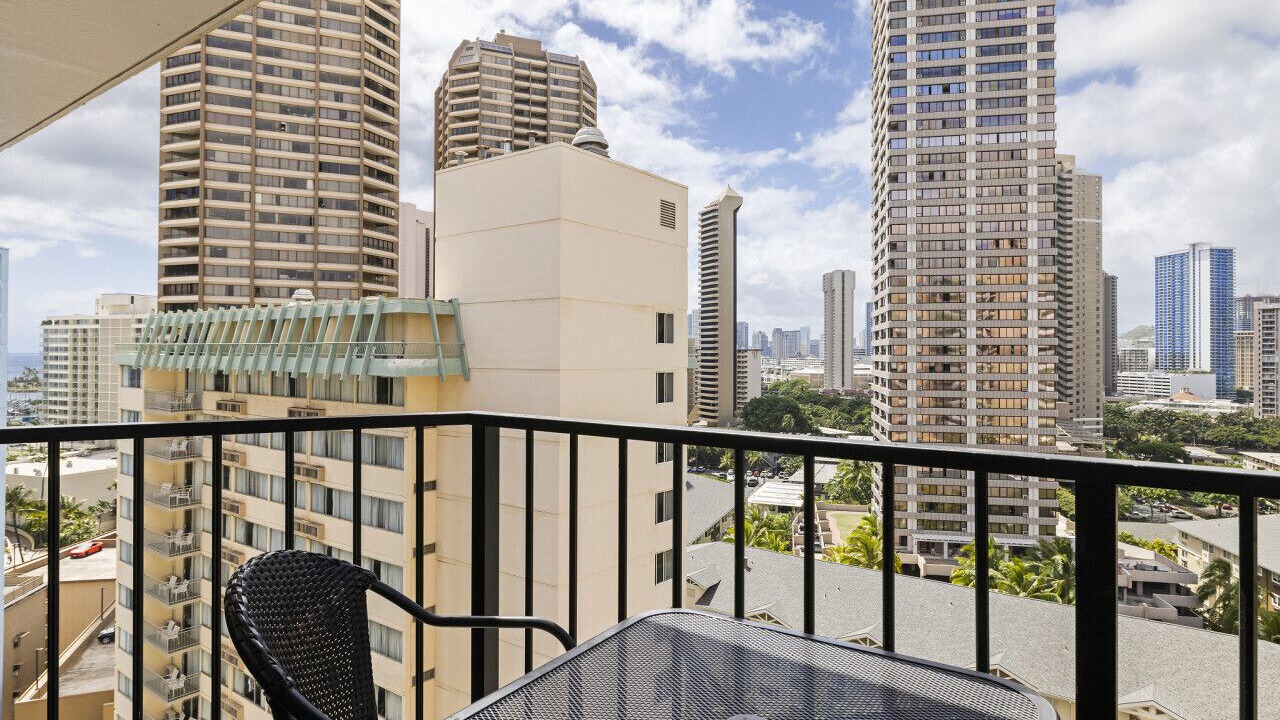 Photo of Patio Balcony in Waikiki