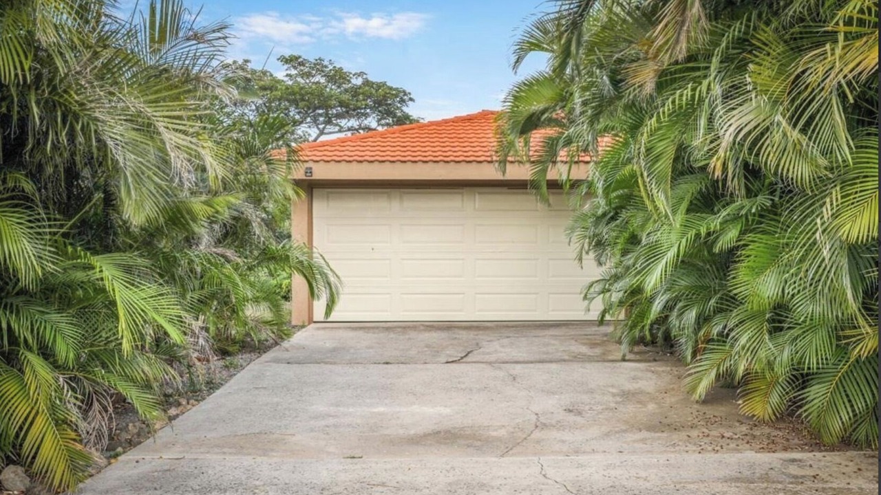 Photo of Outdoor in Francolin Place