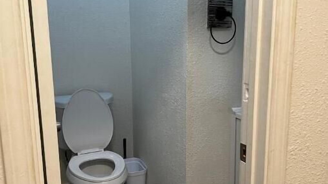 Photo of Bathroom in Hilo