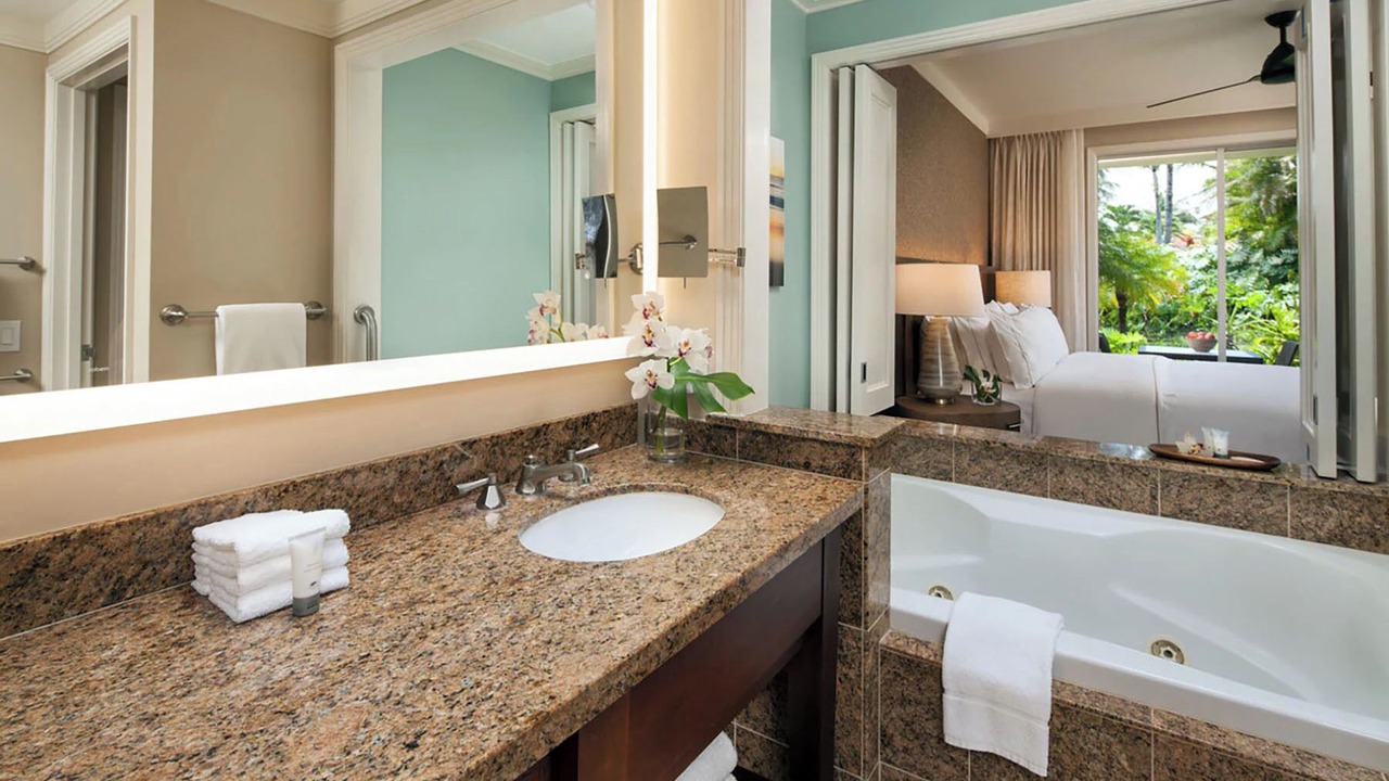 Photo of Bathroom in Kaiulani