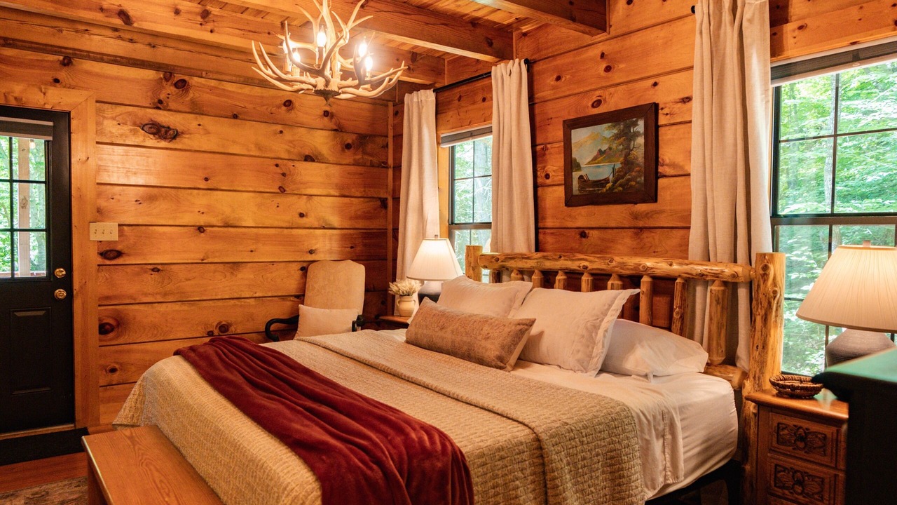 Photo of Bedroom in Townsend