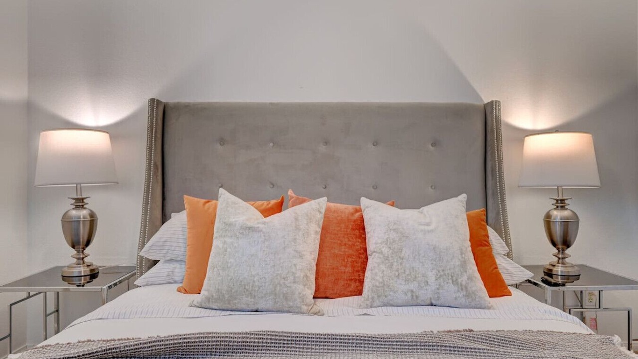 Photo of Bedroom in Silverado Ranch