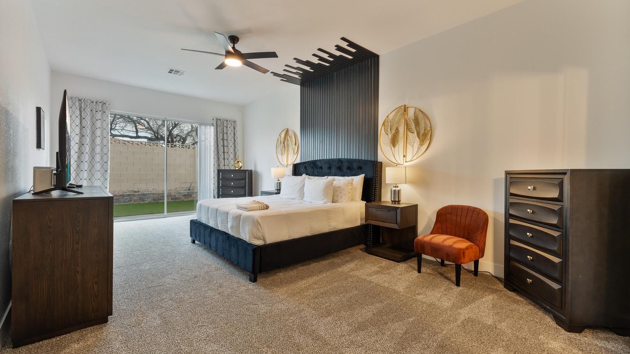 Photo of Bedroom in Canyon Gate