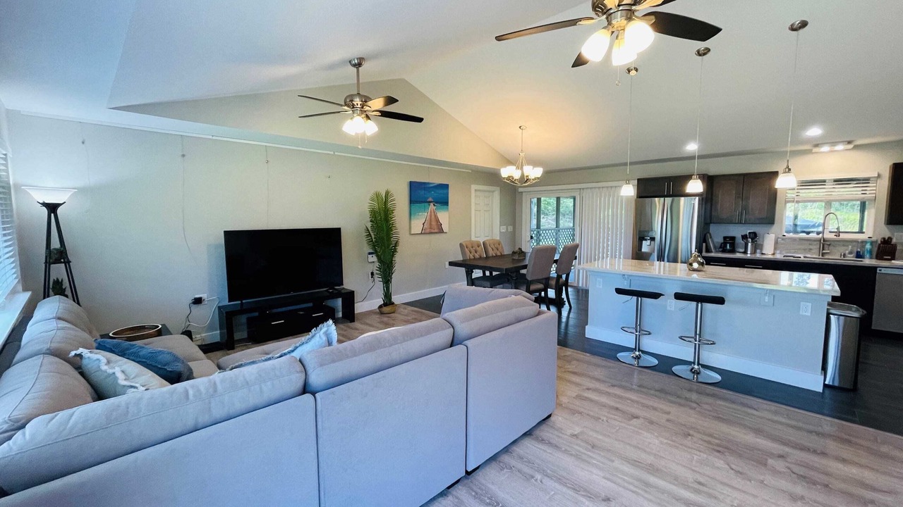 Photo of Livingroom in Keaau