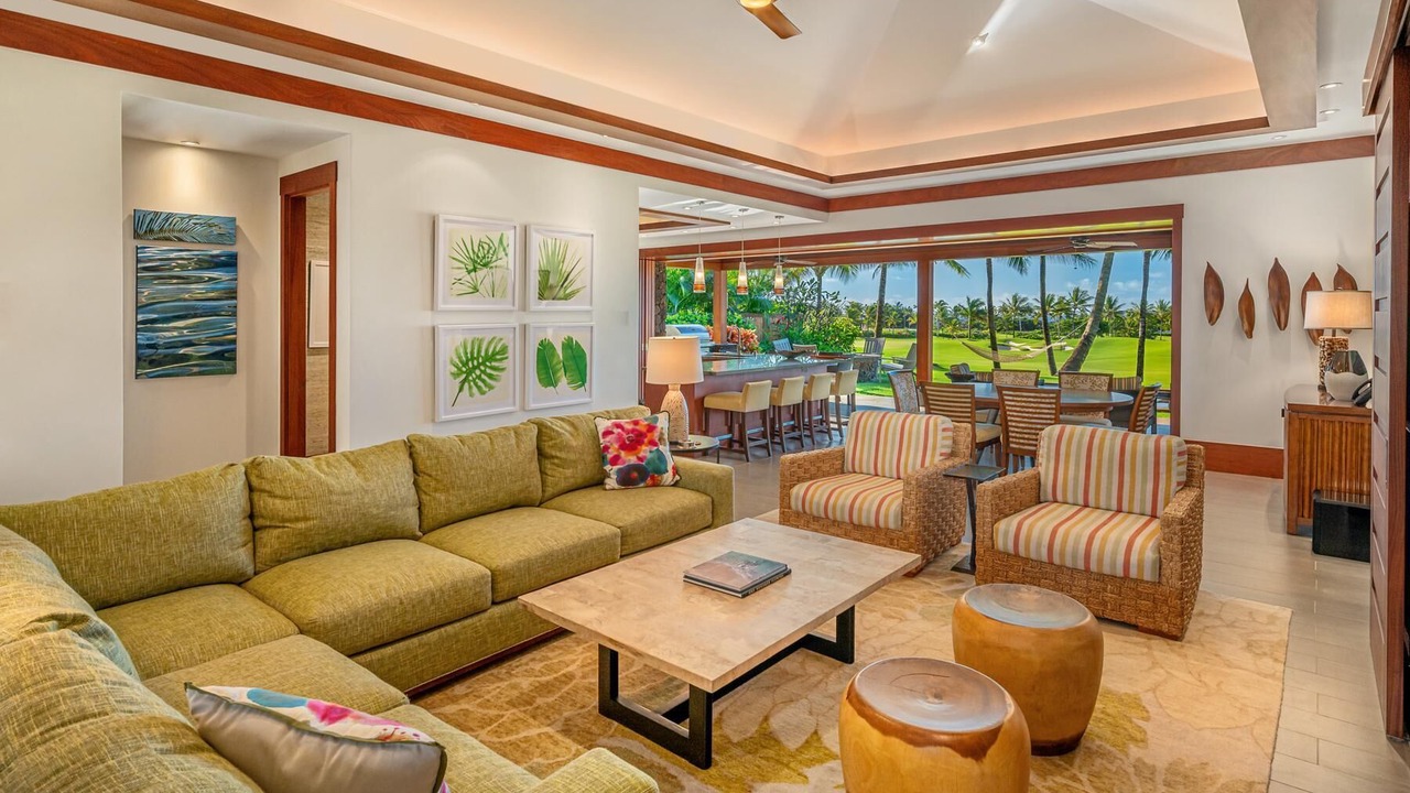 Photo of Livingroom in Poipu