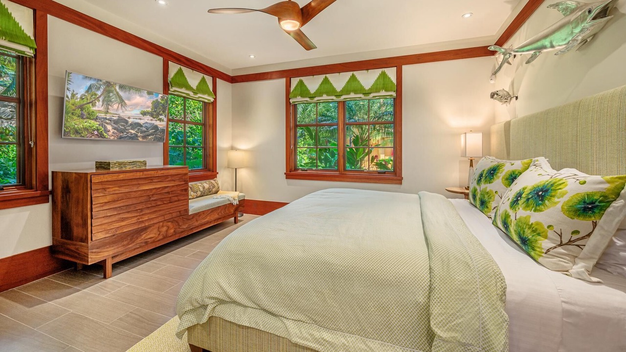 Photo of Bedroom in Poipu