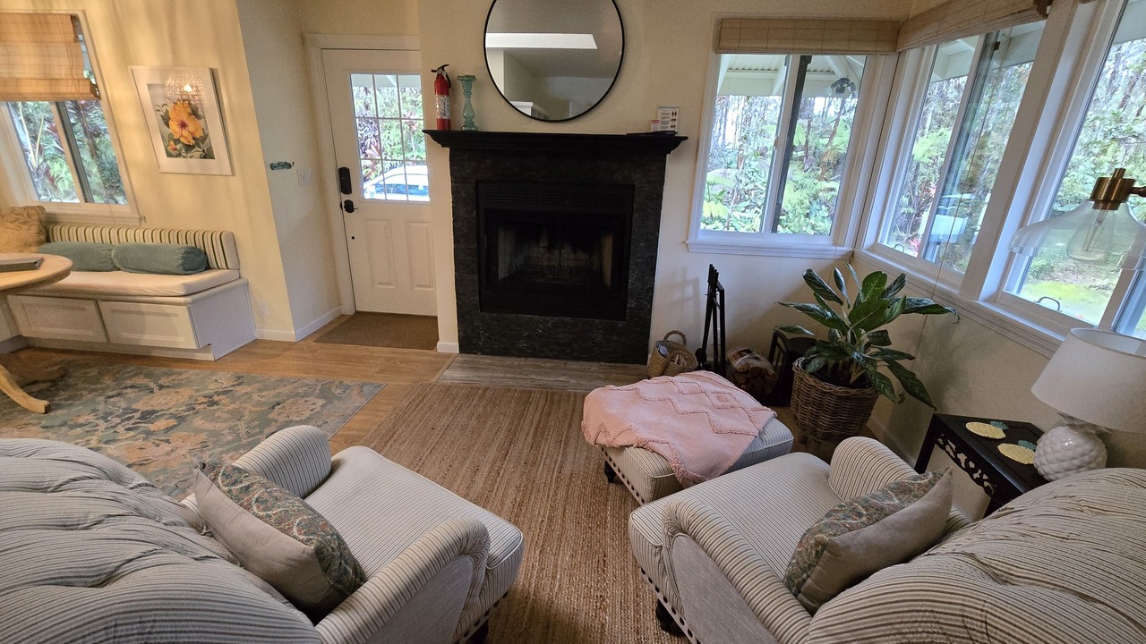 Photo of Livingroom in Royal Hawaiian Estates