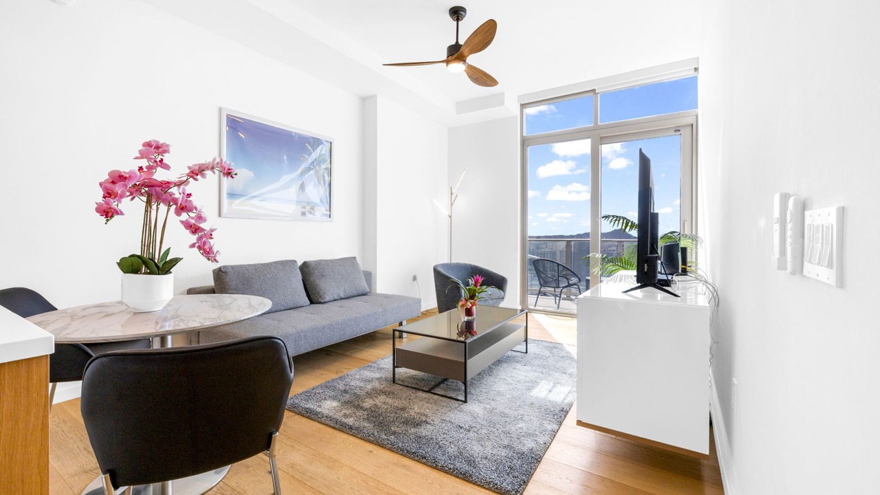 Photo of Livingroom in Ala Moana