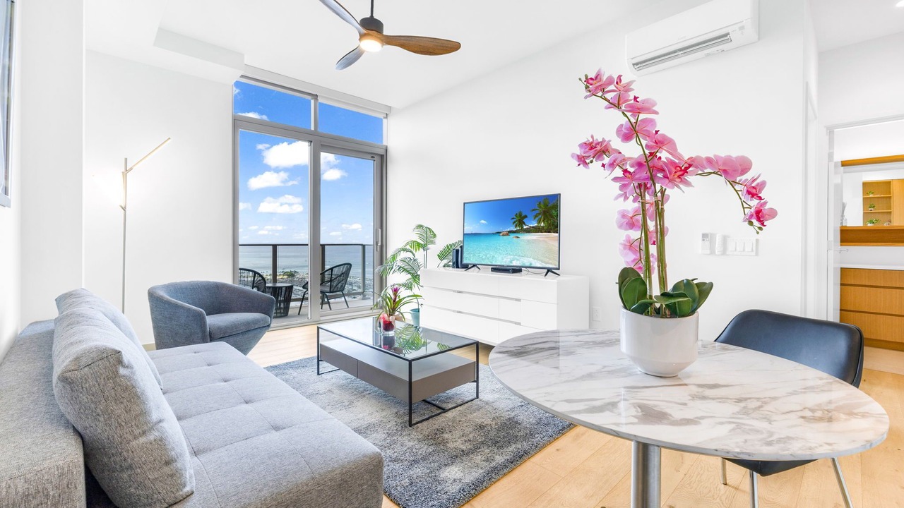 Photo of Livingroom in Ala Moana