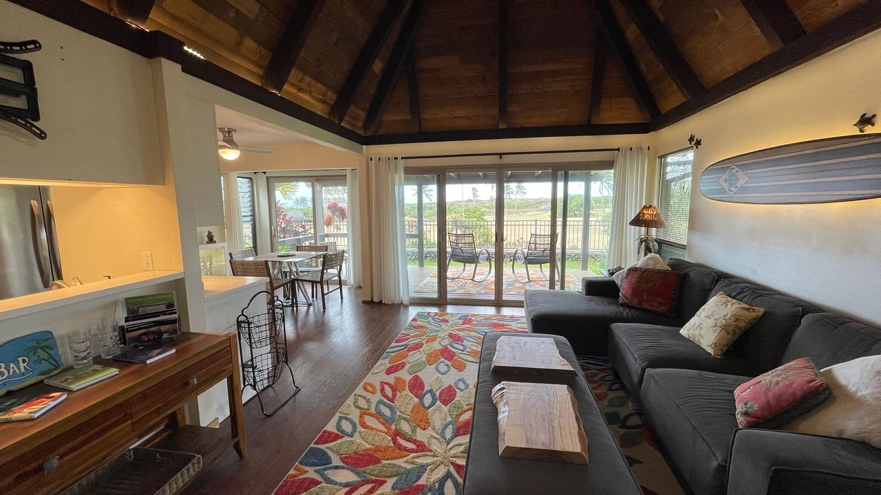 Photo of Livingroom in Punaluu