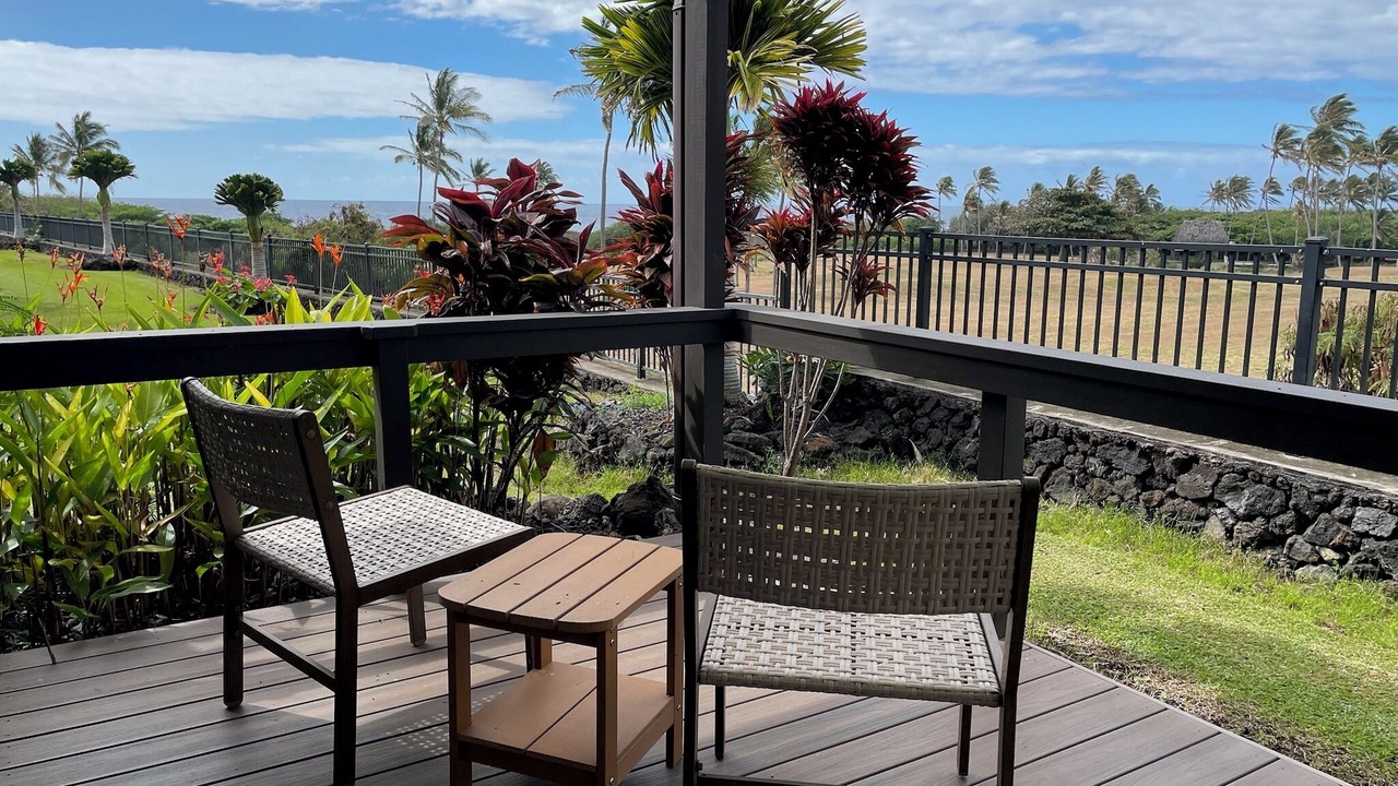 Photo of Patio Balcony in Punaluu
