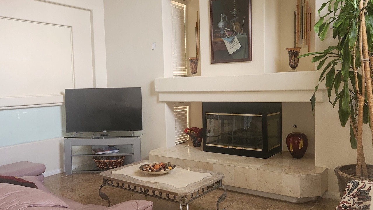 Photo of Livingroom in Enterprise