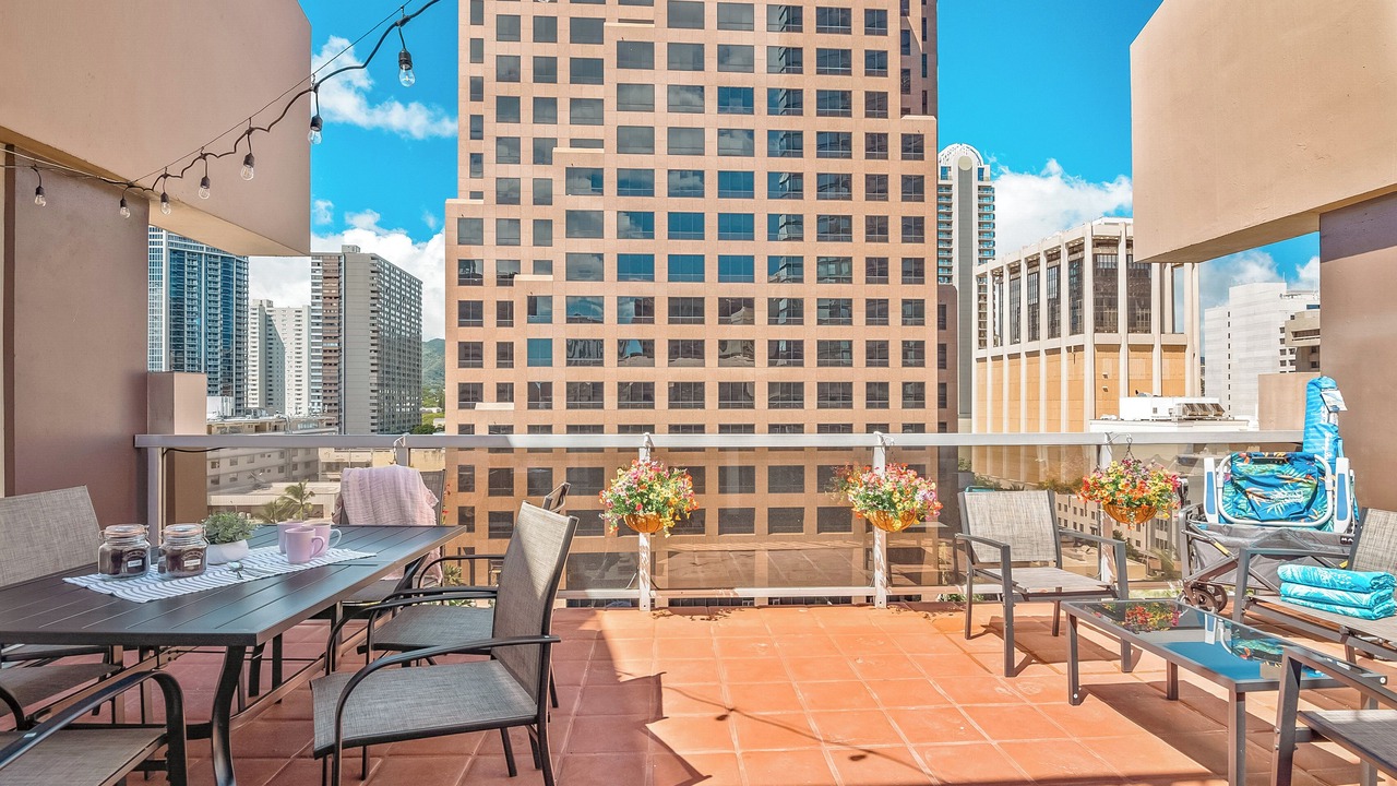 Photo of Outdoor in Downtown Honolulu