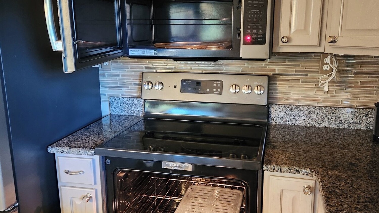 Photo of Kitchen in Bell