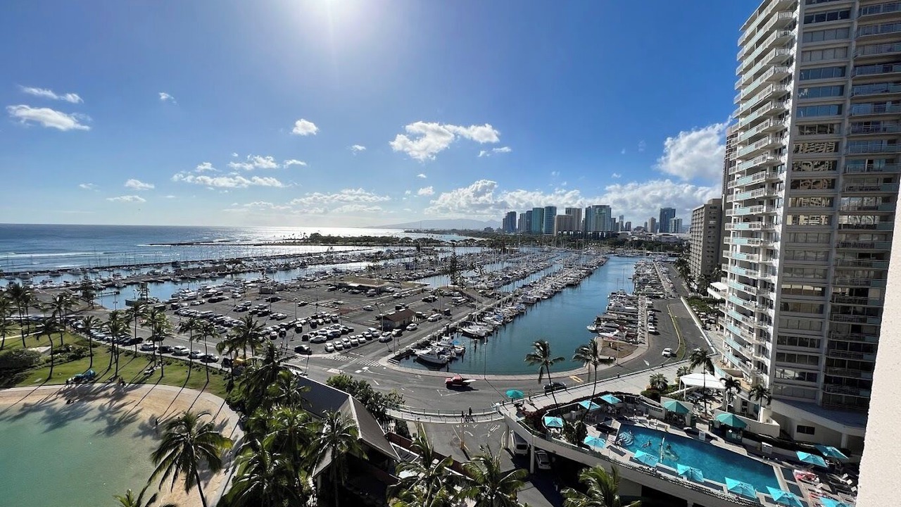 Photo of Others in Waikiki