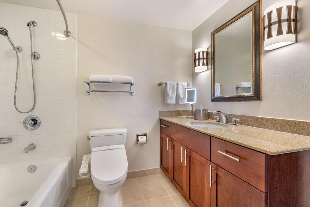 Photo of Bathroom in Waikiki